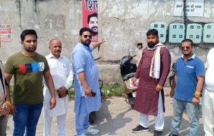 शिव सेना पंजाब के फाउंटेन चौंक कार्यलय के बाहर लगे फलैक्स फाड़े,पुलिस को शिकायत दर्ज