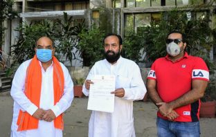 शहीद सुखदेव थापर मैमोरियल ट्रस्ट ने फेसबुक पर हिन्दुओं की भावनाएं आहत करने वाले के खिलाफ सौंपी पुलिस कमिश्नर को शिकायत