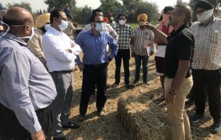 INSTEAD OF BURNING PADDY STRAW, FARMERS CAN SELL IT TO GENERATE EXTRA INCOME: DEPUTY COMMISSIONER