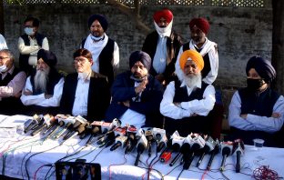 शिरोमणी अकाली दल ने सिमरजीत बैंस के खिलाफ एक विधवा के साथ बलात्कार और यौन उत्पीड़न का मामला दर्ज करने और गिरफ्तारी करने की मांग की