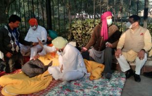 दिल्ली में बंद को असफल बनाने की साजिश रच केजरीवाल ने घोंपा आंदोलनकारी किसानो की पीठ में कोहाड़ा : सांसद बिट्टू