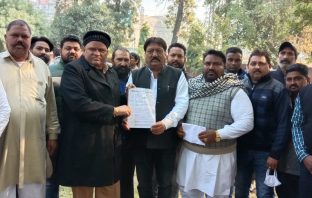 लुधियाना में म्यूनिसिपल कर्मचारी संघर्ष कमेटी ने उठाया मुद्दा, पंजाब में डीसी रेट के मुलाजिमों को मेडिकल सुविधा तक नहीं