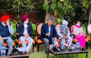 पंजाब के 8 सांसदों ने तीनों खेती बिल को रद्द करने के लिए साझे तोर पर ” द रिपीलिग एड अमेडमेट एक्ट 2021 के नाम से प्राइवेट बिल किया पेश
