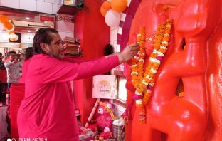 श्री संकट मोचन राम दरबार हनुमान मंदिर में हनुमान जन्मोत्सव मनाया