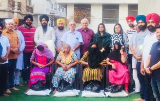 लुधियाना यूथ फेडरेशन ने 25 जरूरतमंद महिलाओं को किया राशन वितरित