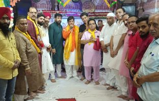 वाहे गुरू सेवा सोसाइटी की और से प्रेम कुटिया माधोपुरी में किया गया एक शाम बाला जी के नाम भजन संध्या का आयोजन