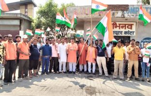 75वे स्वतंत्र दिवस के अवसर पर शिवसेना हिन्दुस्तान की तरफ से कई जगह किए गए ध्वजारोहण समारोह और निकाली गई तिरंगा यात्रा