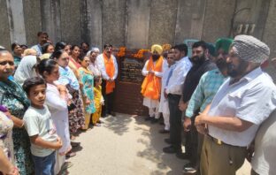 ਵਿਧਾਇਕ ਸਿੱਧੂ ਵੱਲੋਂ ਵਾਰਡ ਨੰਬਰ 41 ‘ਚ ਨਵੇਂ ਟਿਊਬਵੈਲ ਦਾ ਉਦਘਾਟਨ