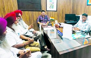 ਪ੍ਰਸ਼ਾਸਨ ਆਜ਼ਾਦੀ ਘੁਲਾਟੀਆਂ ਅਤੇ ਉਨ੍ਹਾਂ ਦੇ ਪਰਿਵਾਰਾਂ ਦੀ ਭਲਾਈ ਲਈ ਹਰ ਸਮੇਂ ਤਿਆਰ-ਰਾਕੇਸ਼ ਪ੍ਰਕਾਸ਼